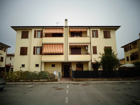 affitto Appartamento Pieve di Cento 3 75 M² 500 €