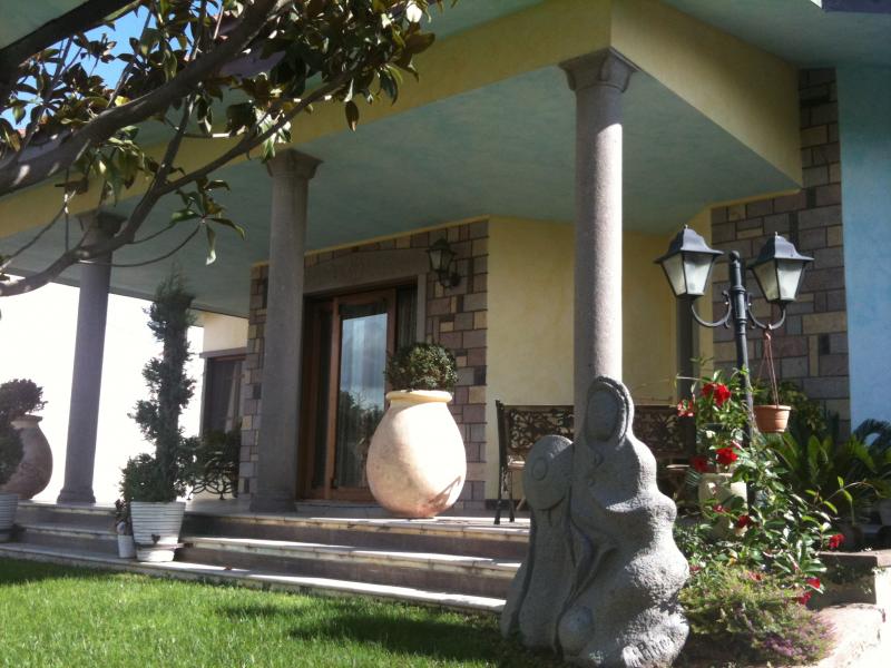 vendita villa Sanluri 7 500 M� 600.000 &euro;