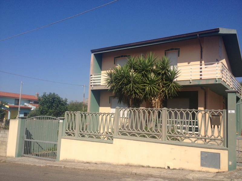vendita villa Sanluri 6 210 M� 240.000 &euro;