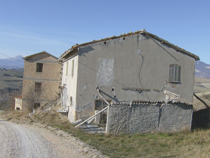 Rustico - Cascina APPIGNANO DEL TRONTO vendita    DORIANO RUBICINI