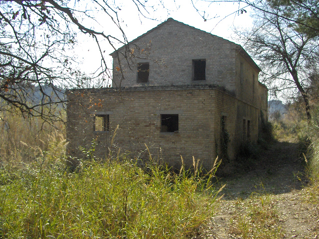 Rustico - Cascina RIPATRANSONE vendita    DORIANO RUBICINI