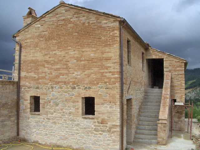 Rustico - Cascina MONTEDINOVE vendita    DORIANO RUBICINI