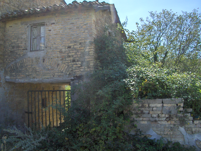 Villa Unifamiliare - Indipendente VENAROTTA vendita    DORIANO RUBICINI