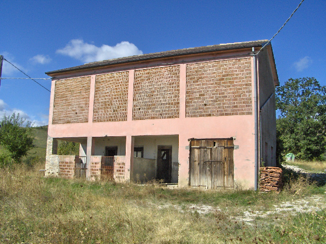 Rustico - Cascina VENAROTTA vendita    DORIANO RUBICINI