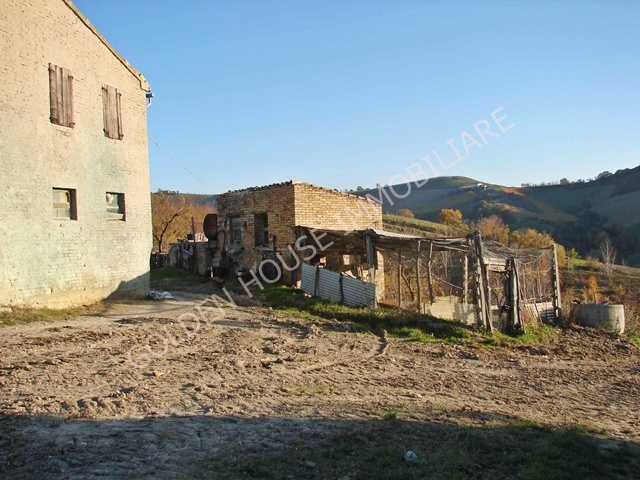 Rustico - Cascina RIPATRANSONE vendita    DORIANO RUBICINI