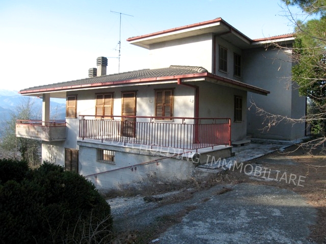 Villa ASCOLI PICENO vendita    DORIANO RUBICINI