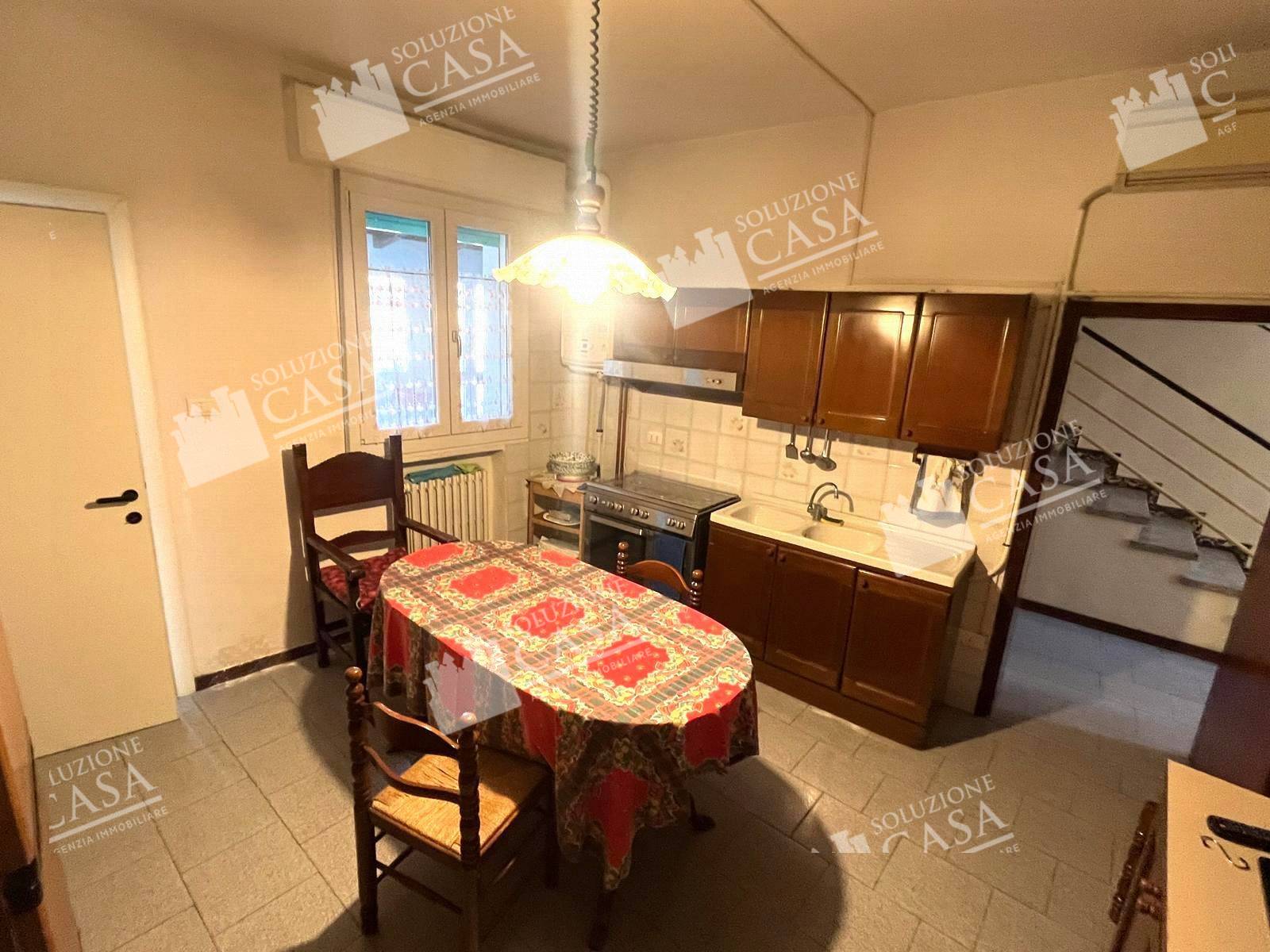 Palazzo in vendita a Pieve Di Cento (BO)