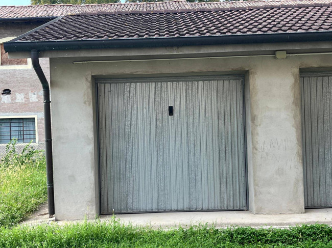 BOX / POSTO AUTO a Pieve di Cento