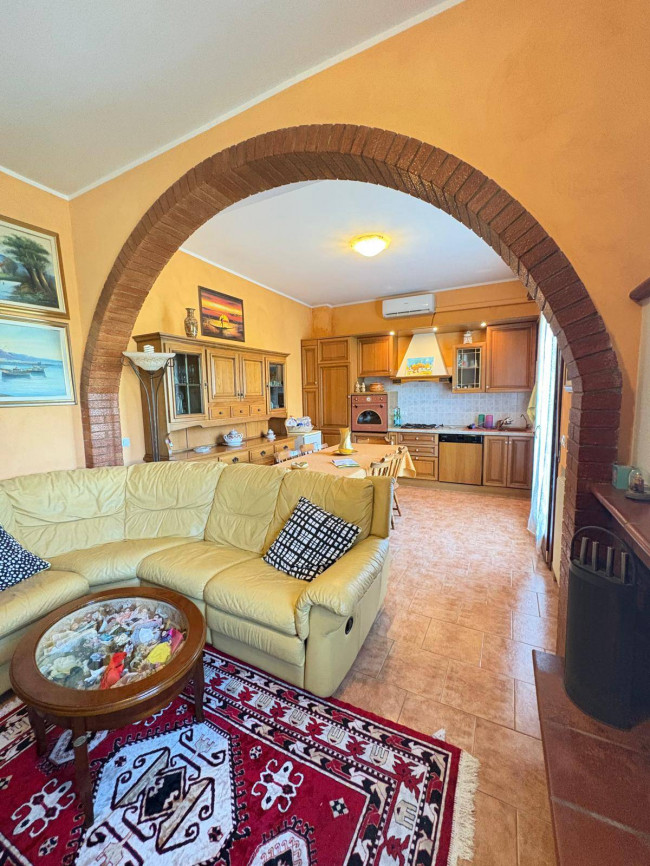 APPARTAMENTO a Castello d'Argile