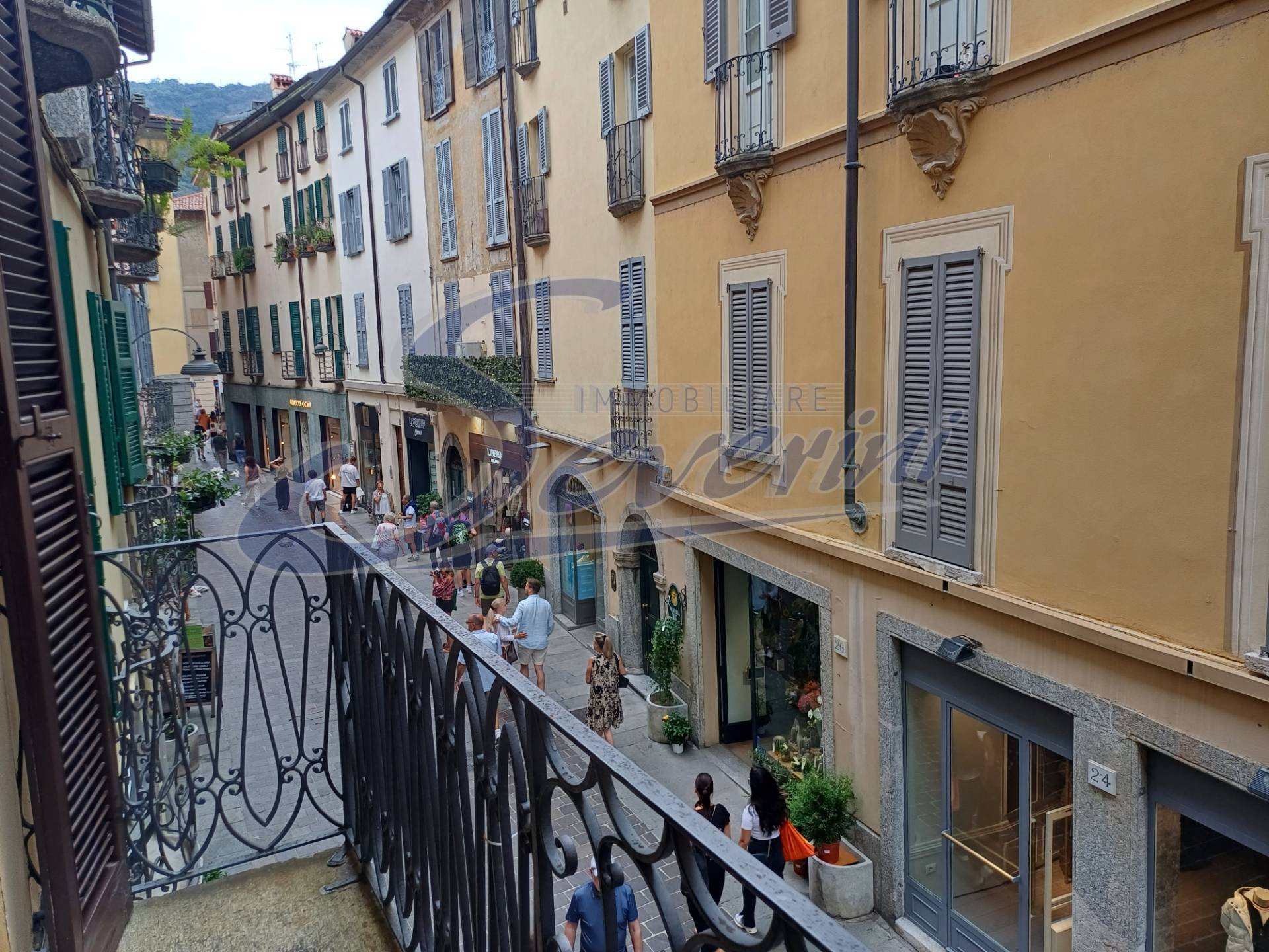 Affitto Trilocale Appartamento Como Via Indipendenza  564567