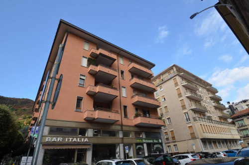 Appartamento in Locazione a Como