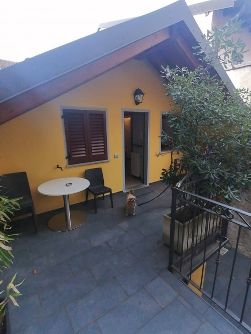 Two-room flat for Lease in Torno