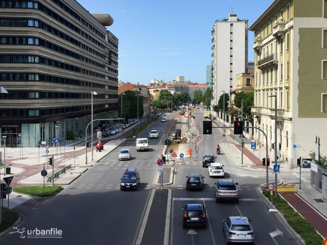 Attività commerciale in Vendita a Milano