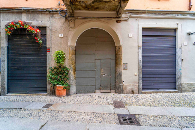 Appartamento in Locazione a Como
