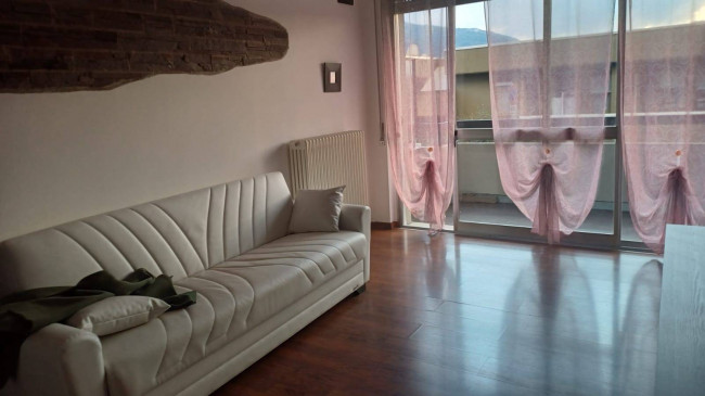 Apartment for Lease in Como