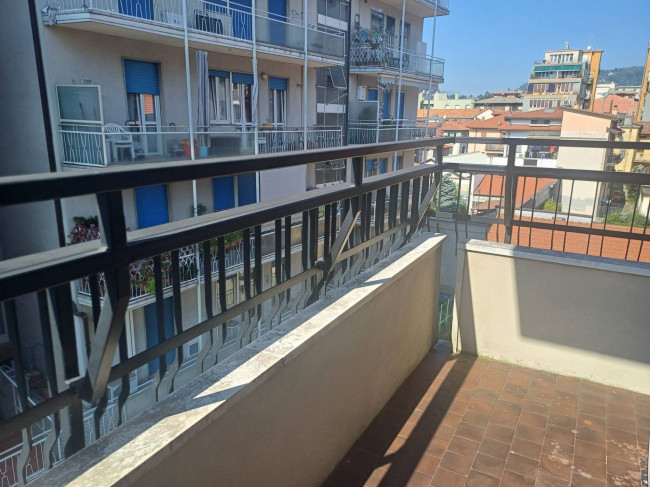 Appartamento in Locazione a Como