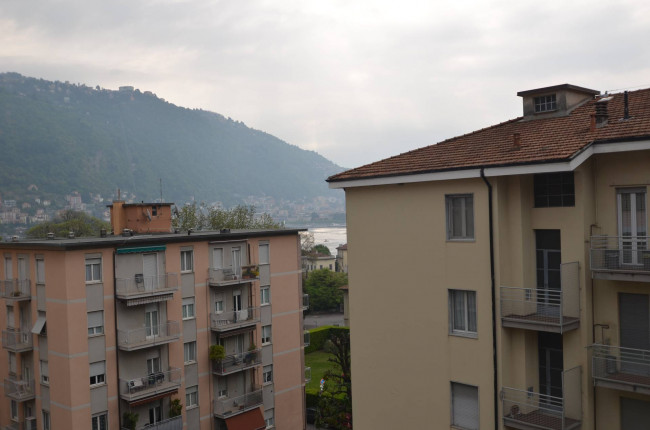 Appartamento in Locazione a Como