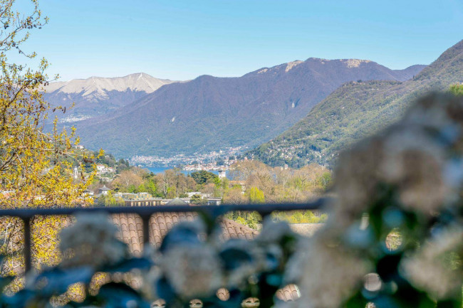 Appartamento in Vendita a Como