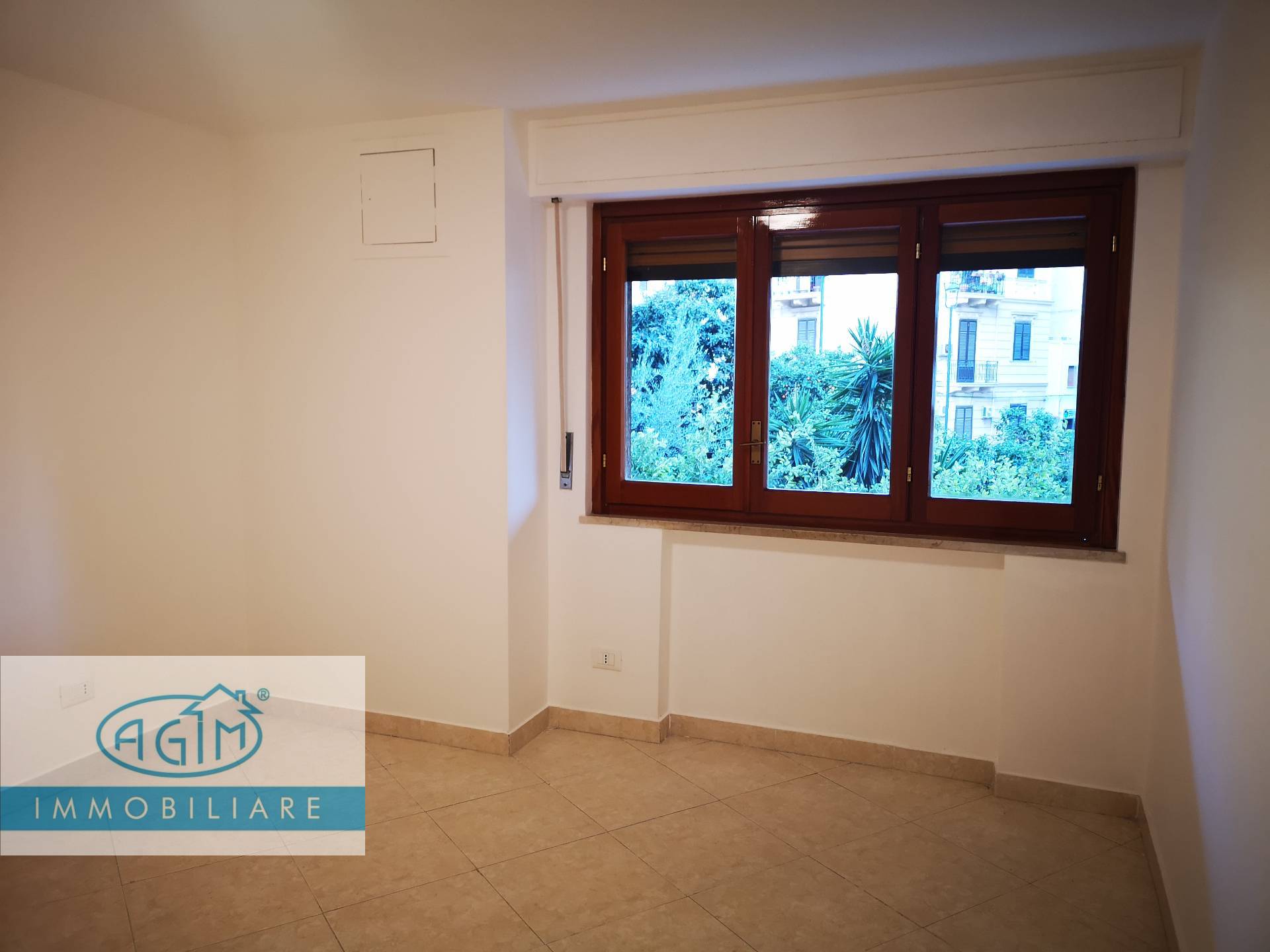 Ufficio - Loc.Com. PALERMO affitto    AGIM