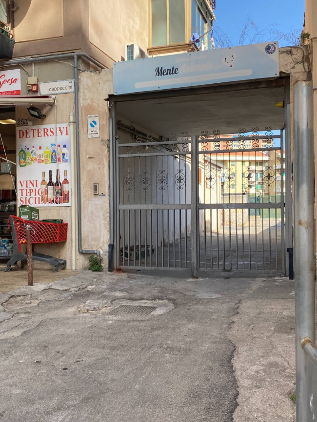 Garage/Box/Posto auto in vendita a Palermo (PA)