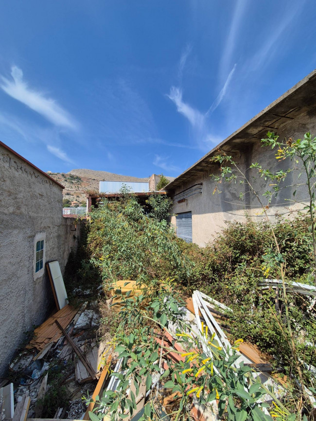 Opificio in vendita a Palermo