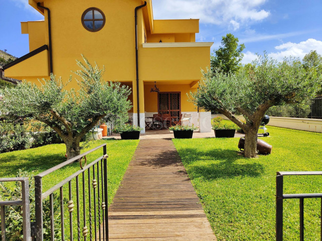 Villa Singola in vendita a Palermo