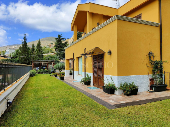 Villa Singola in vendita a Palermo