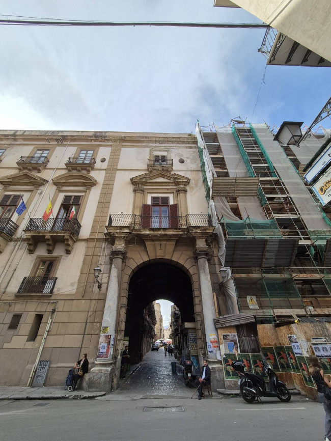 Palazzo in vendita a Centro Storico, Palermo (PA)