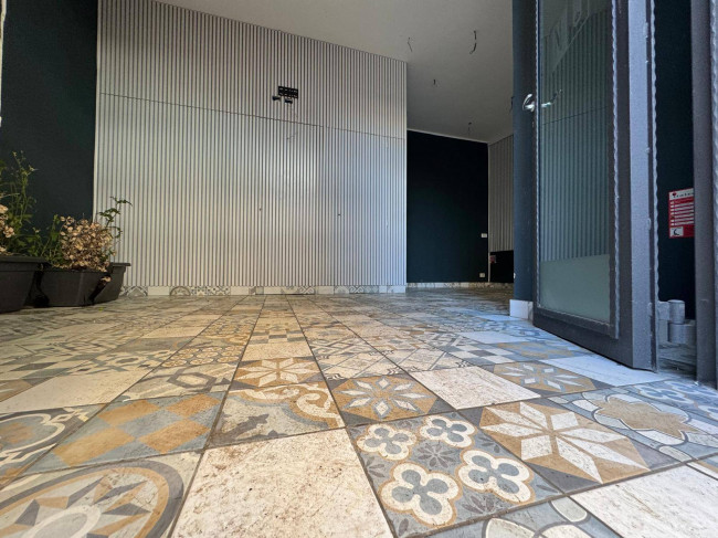 Locale commerciale in vendita a Palermo