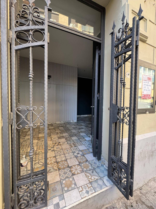 Locale commerciale in vendita a Palermo