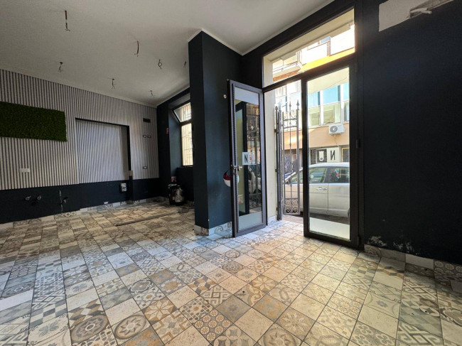 Locale commerciale in vendita a Palermo
