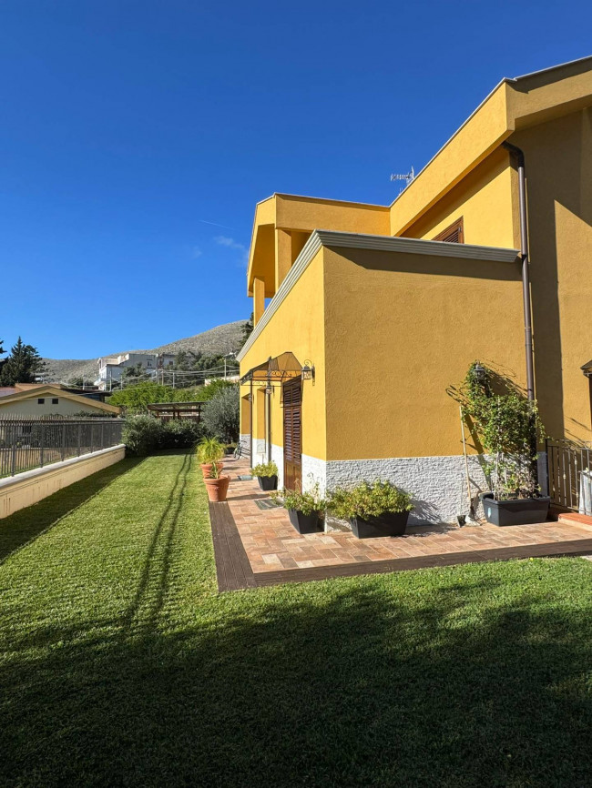 Villa Singola in vendita a Palermo