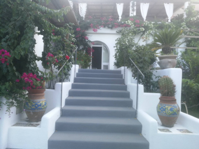 Villa Singola in vendita a Santa Marina Salina