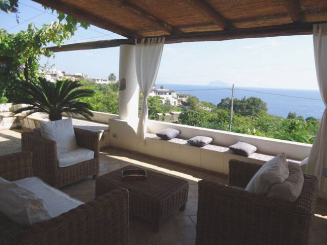 Villa Singola in vendita a Santa Marina Salina