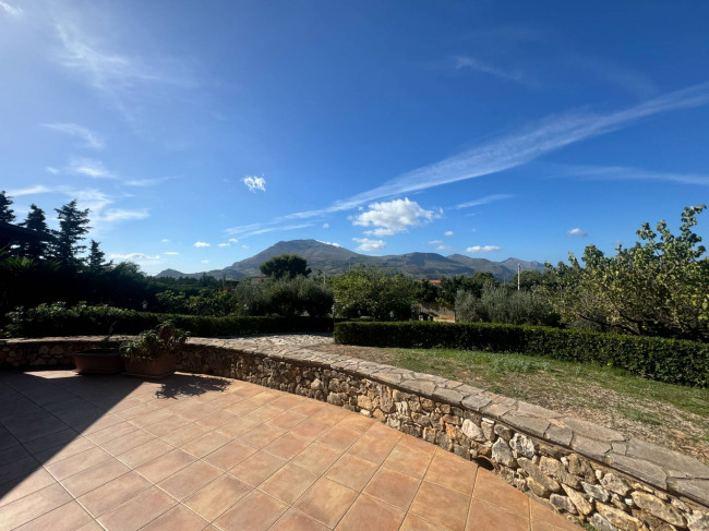 Villa Singola in affitto stagionale a Castellammare del Golfo