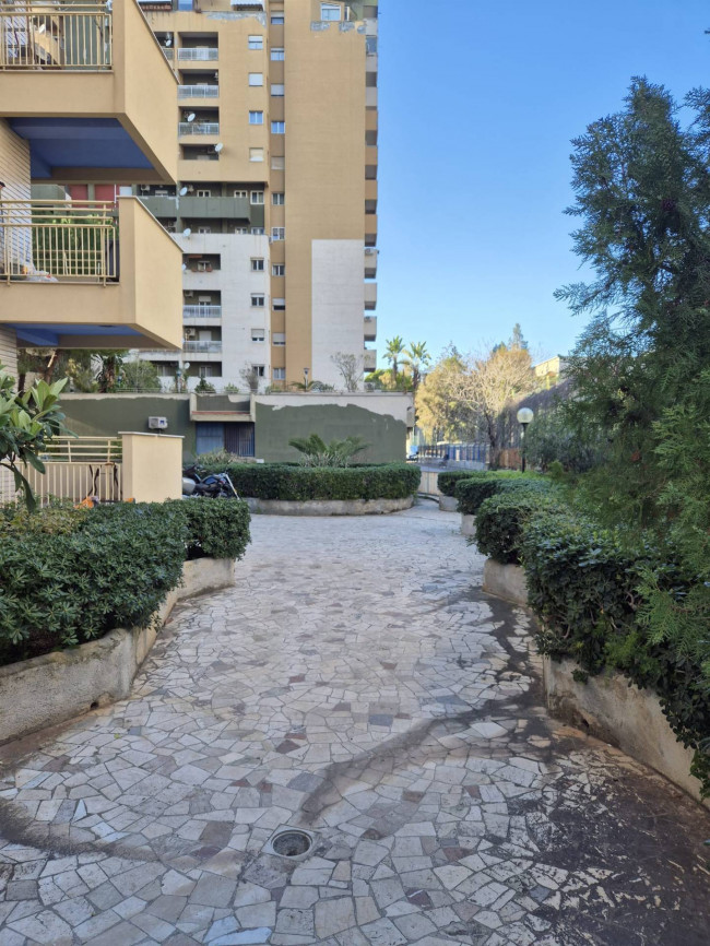 Appartamento in vendita a Palermo