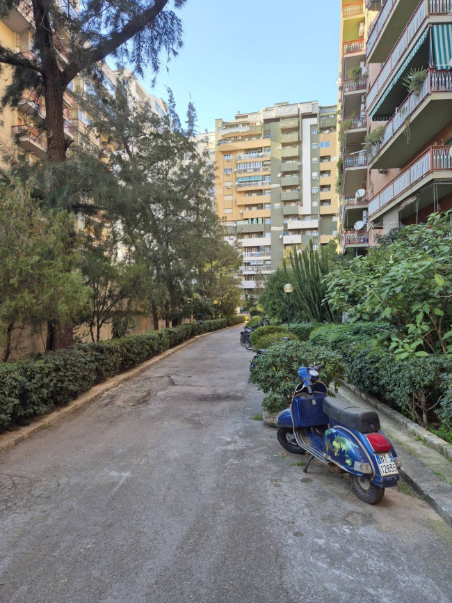 Appartamento in vendita a Palermo