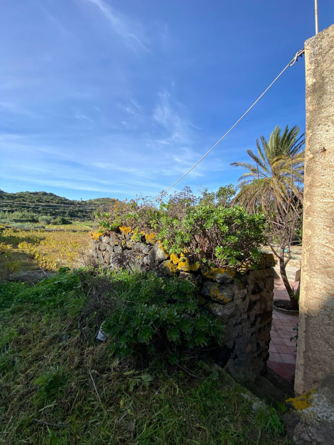 Dammuso in vendita a Pantelleria