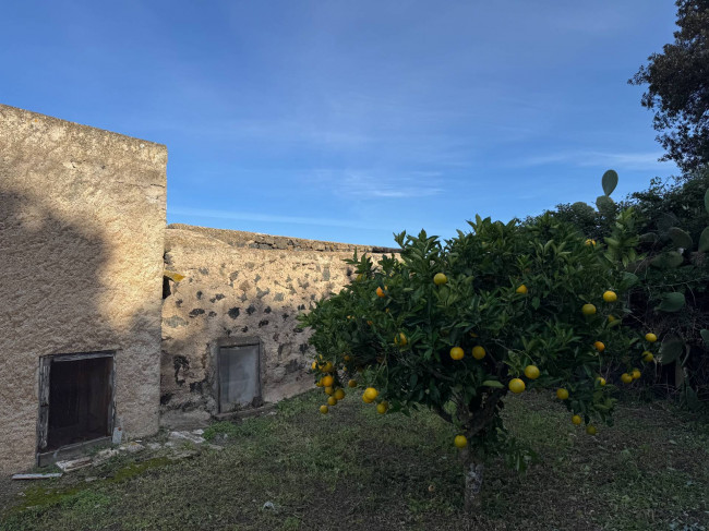 Dammuso in vendita a Pantelleria