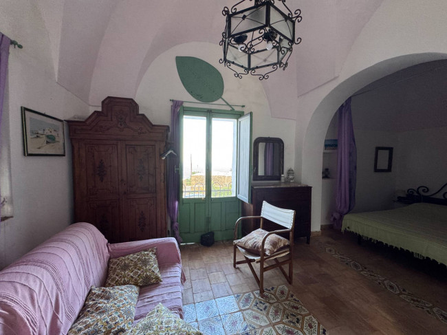 Dammuso in affitto stagionale a Pantelleria