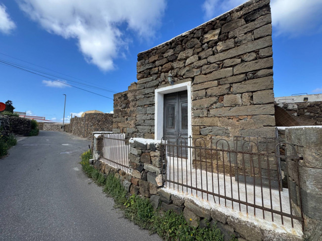Dammuso in affitto stagionale a Pantelleria