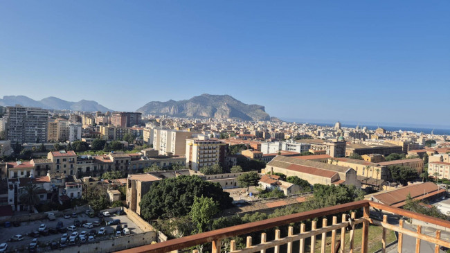 Attico in vendita a Palermo