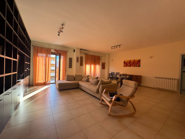 Appartamento in affitto a Palermo