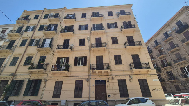 Appartamento in vendita a Palermo