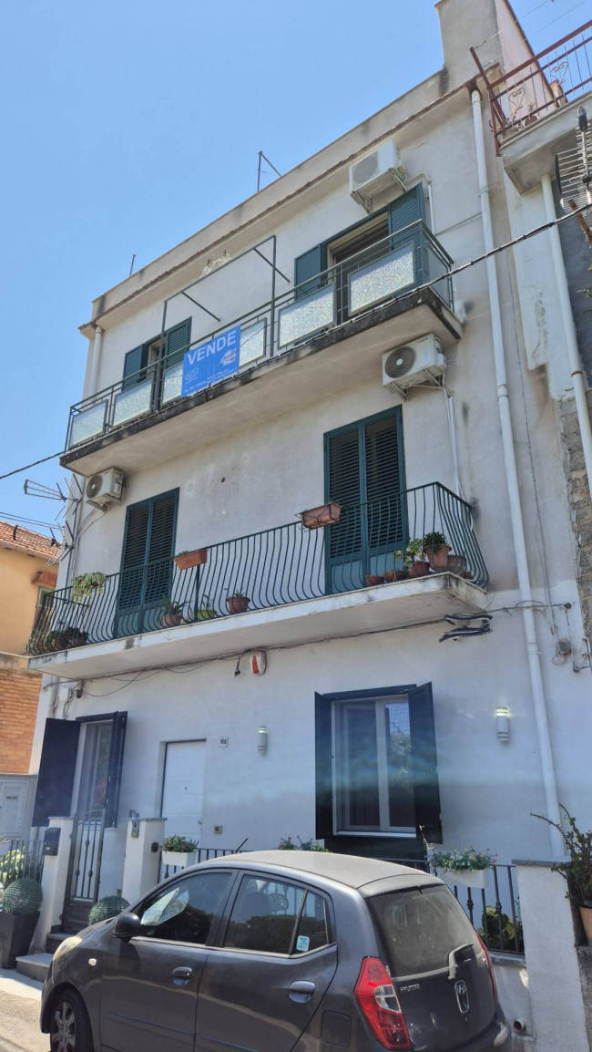 Appartamento in vendita a Palermo