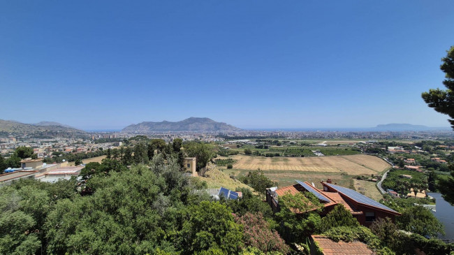 Appartamento in vendita a Palermo