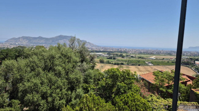 Appartamento in vendita a Palermo