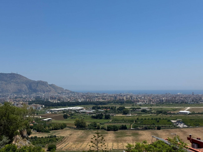 Appartamento in vendita a Palermo