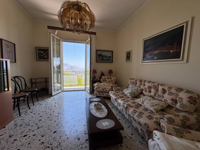 Appartamento in vendita a Palermo