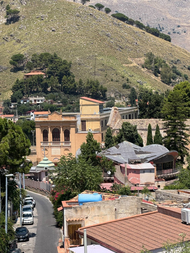 Appartamento in vendita a Palermo